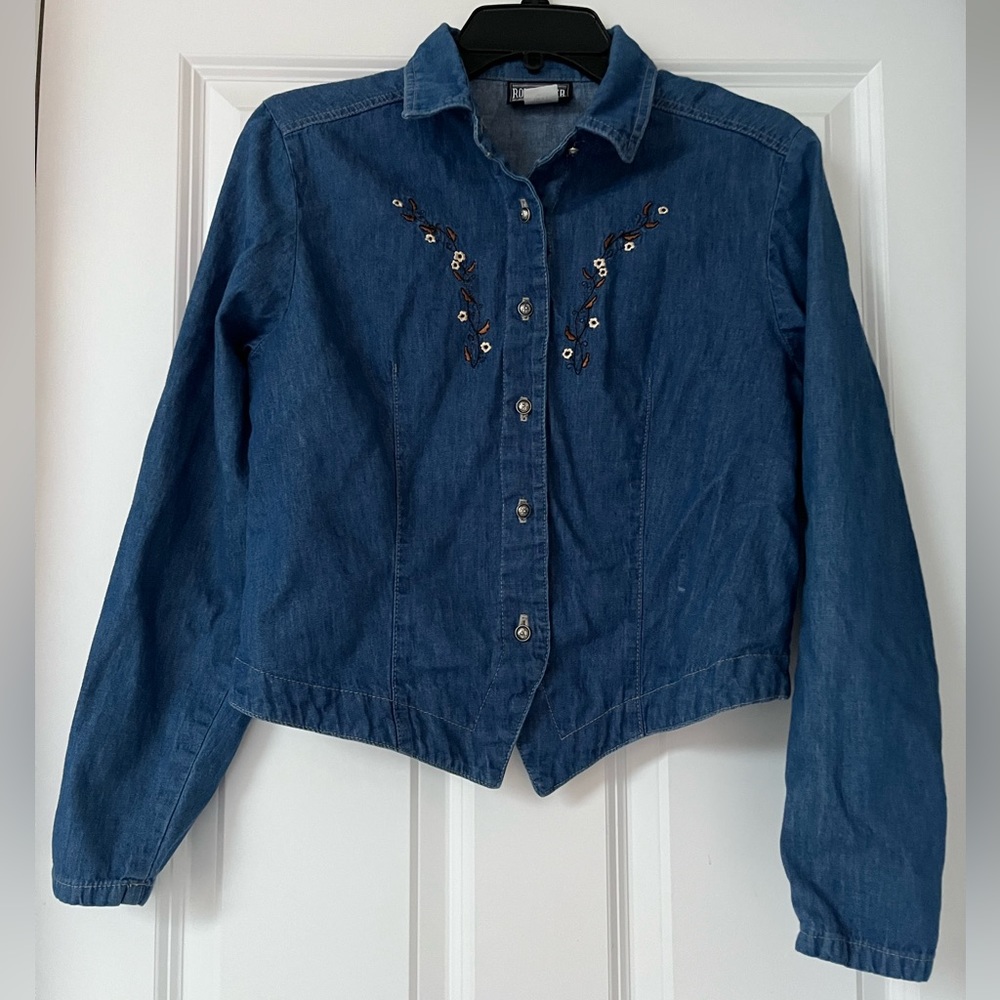 Western embroidered vintage button up denim shirt small Roughrider
